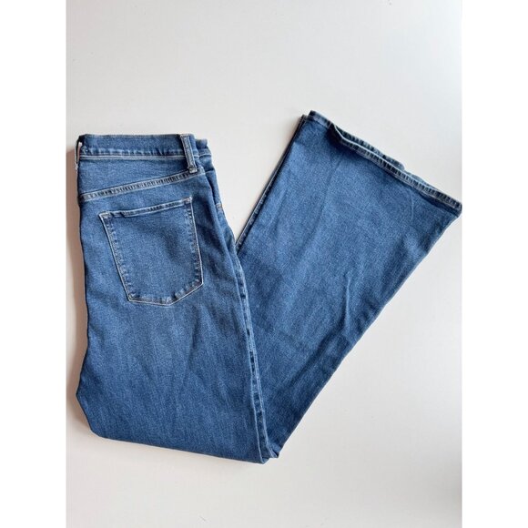 ABERCROMBIE & FITCH The Flare Ultra High Rise Dark Stretch Jeans, Size 34/18L - Picture 5 of 14